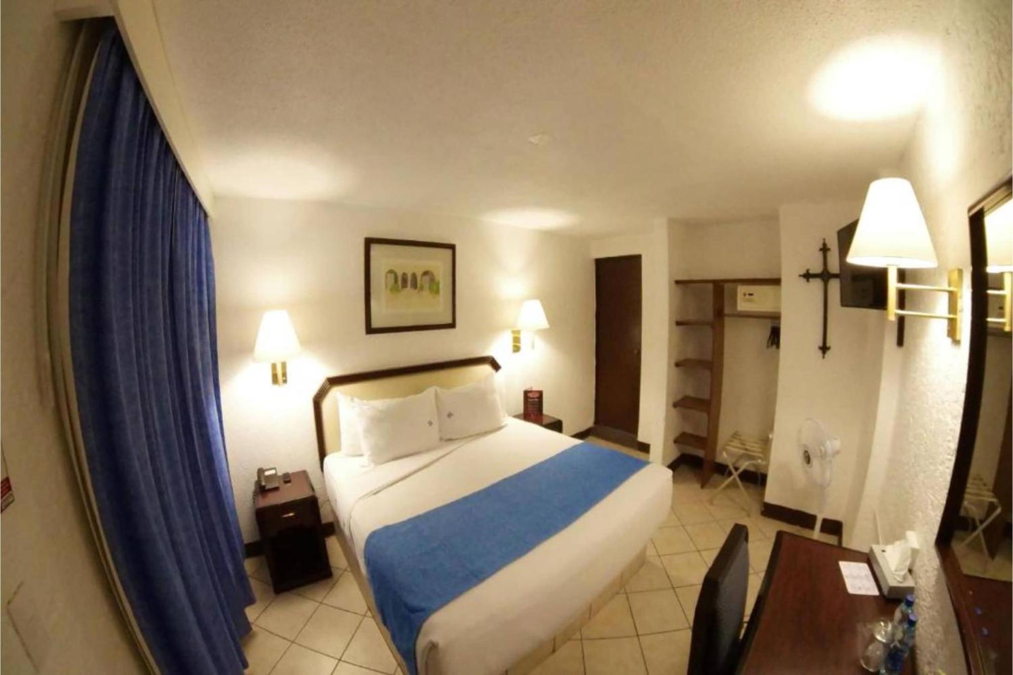 Collection O Del Portal, Hotel